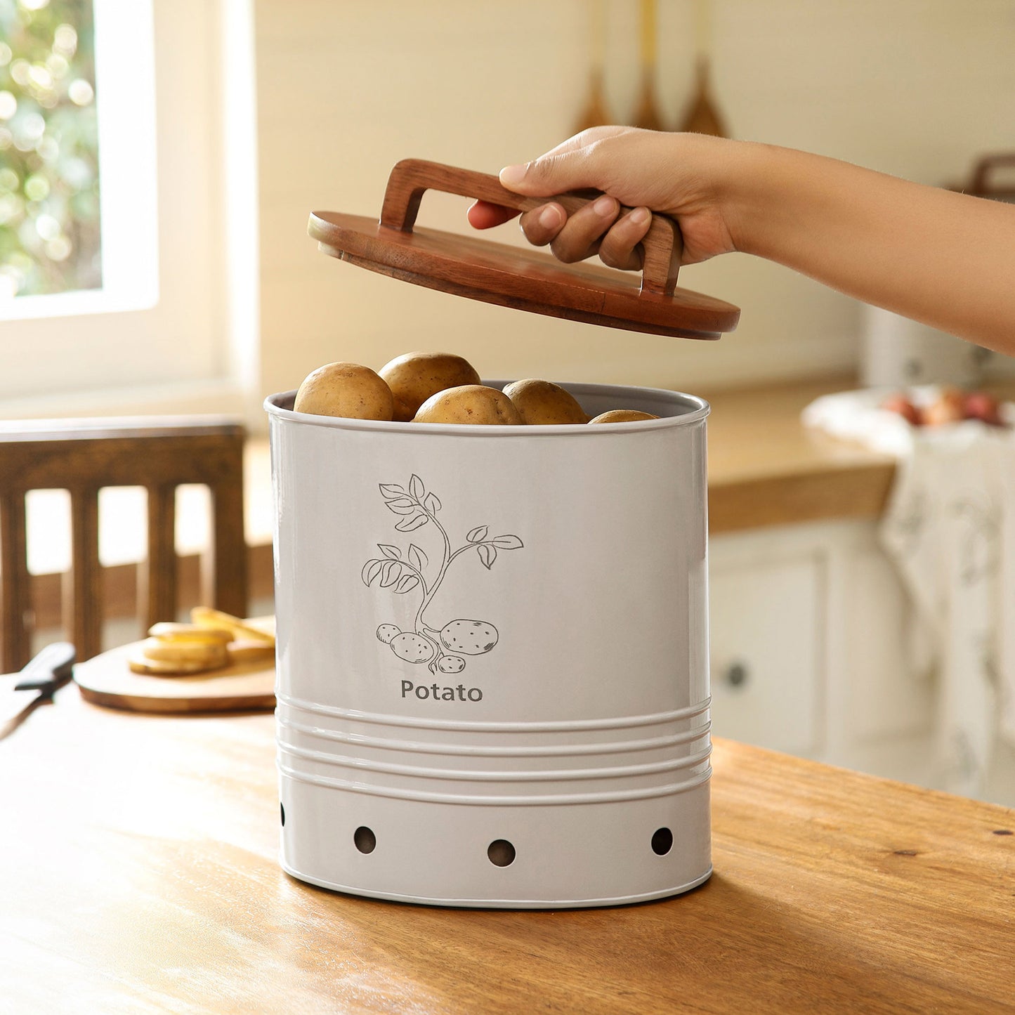 Potato Storage Barrel With Wooden Lid (2 colors)