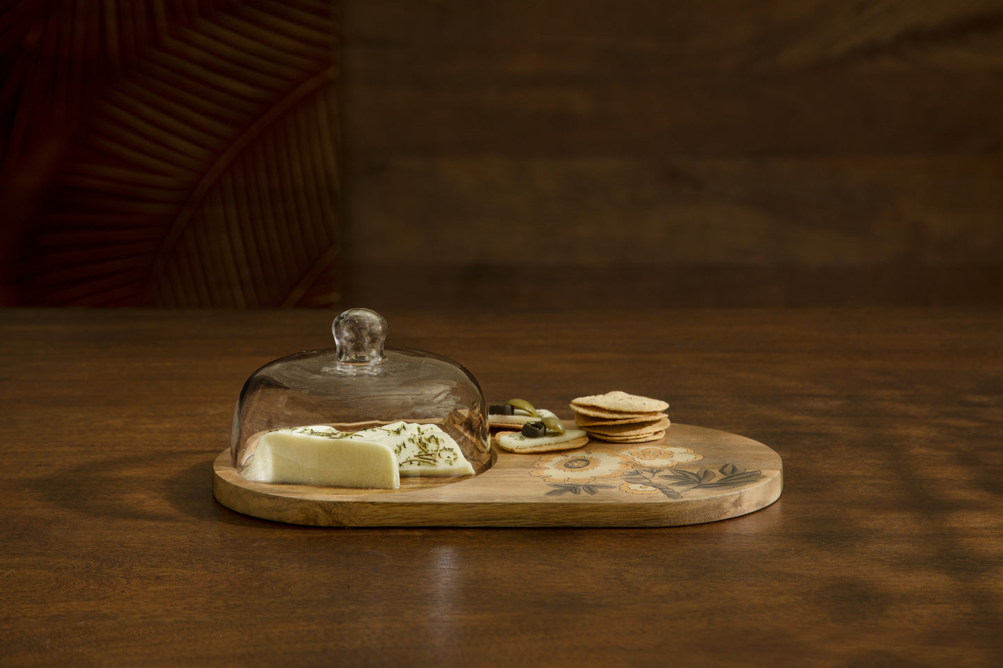 Fleur D’or Platter with Glass Cloche