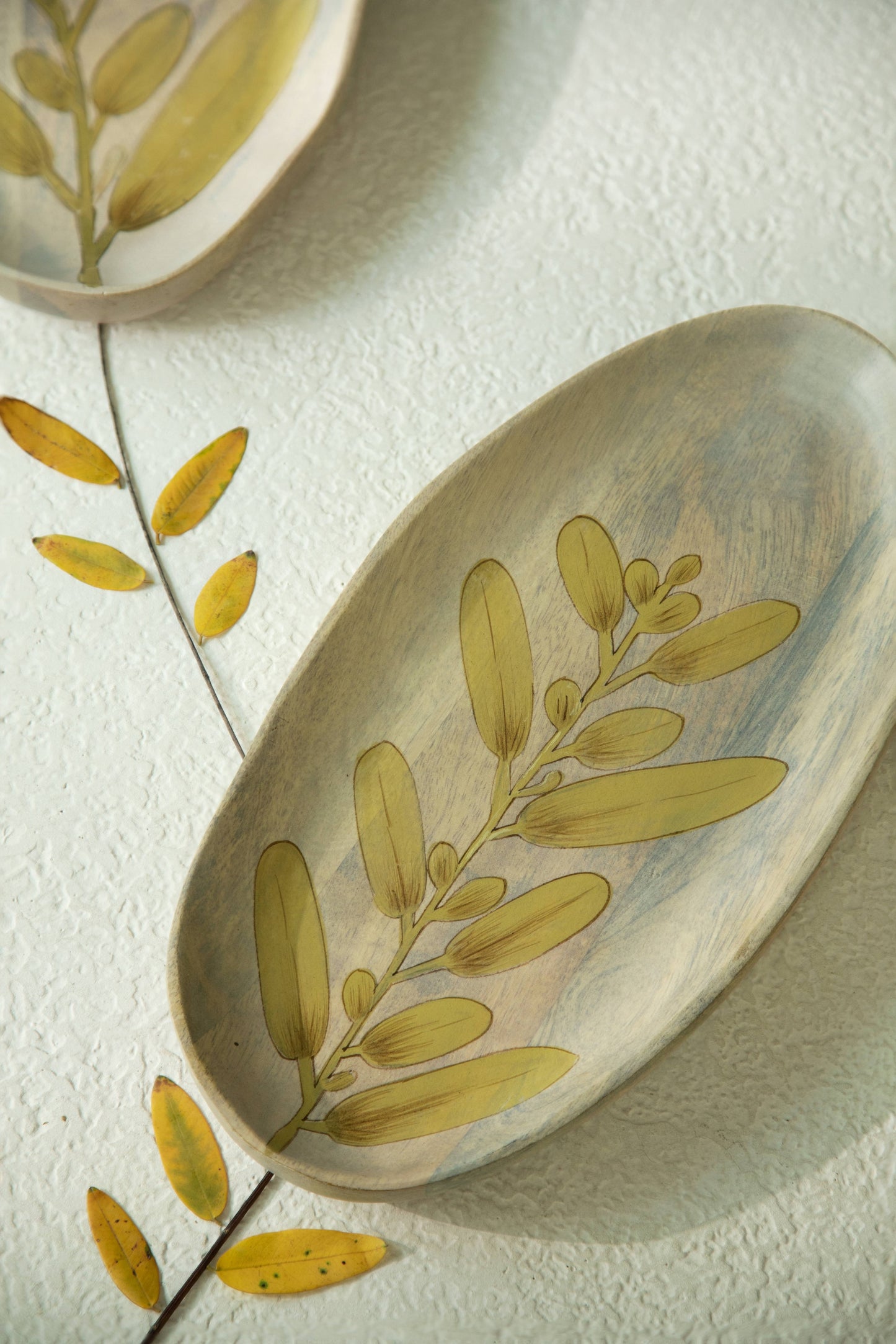 Wisteria Yellow Platter